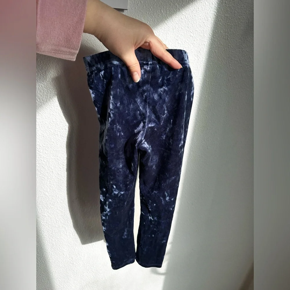 Oshkosh 5T velour pants
